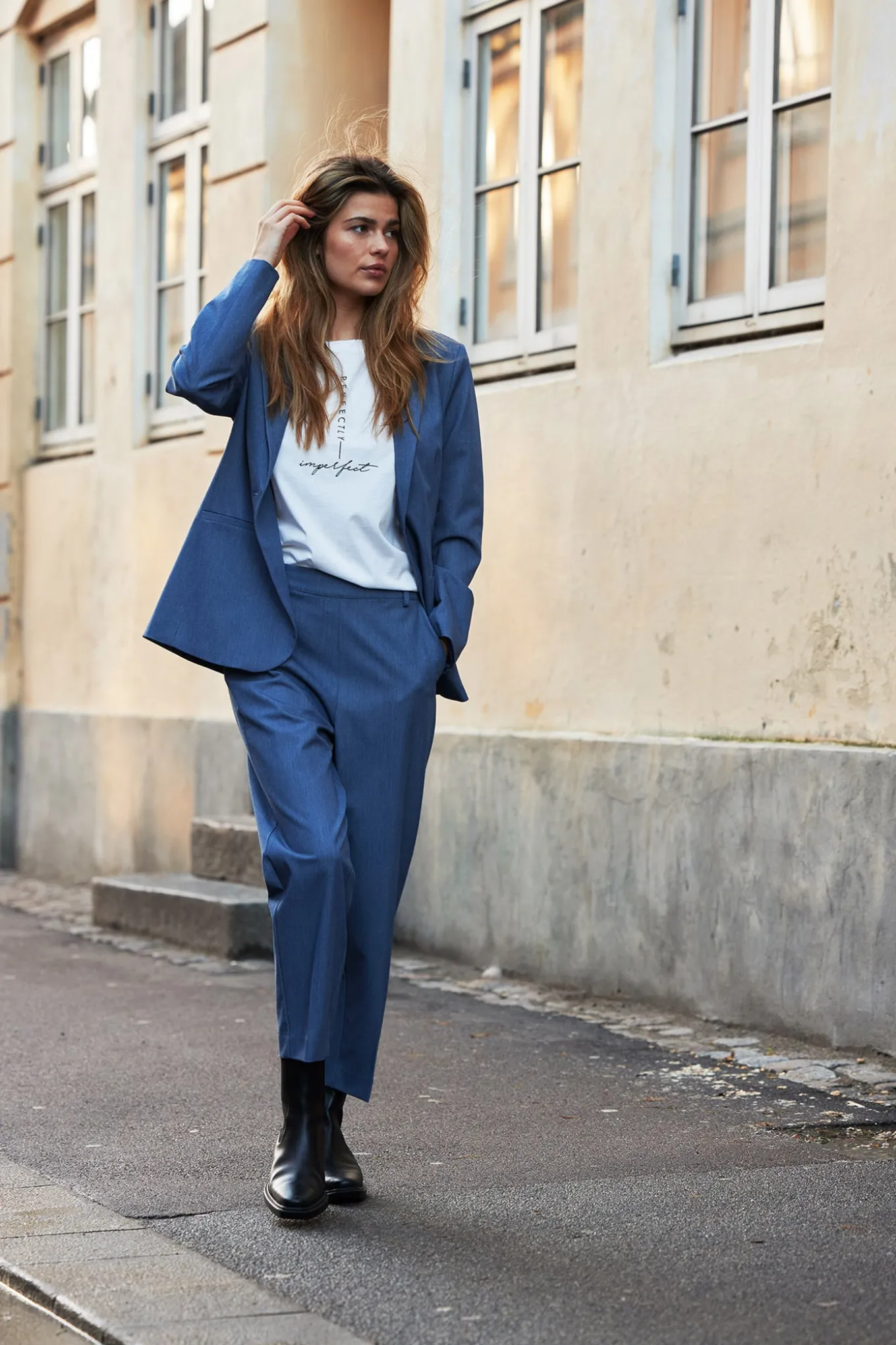 KAsakura HW Cropped Pants Vintage Indigo 10506127