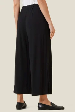 Pam Black 1001407