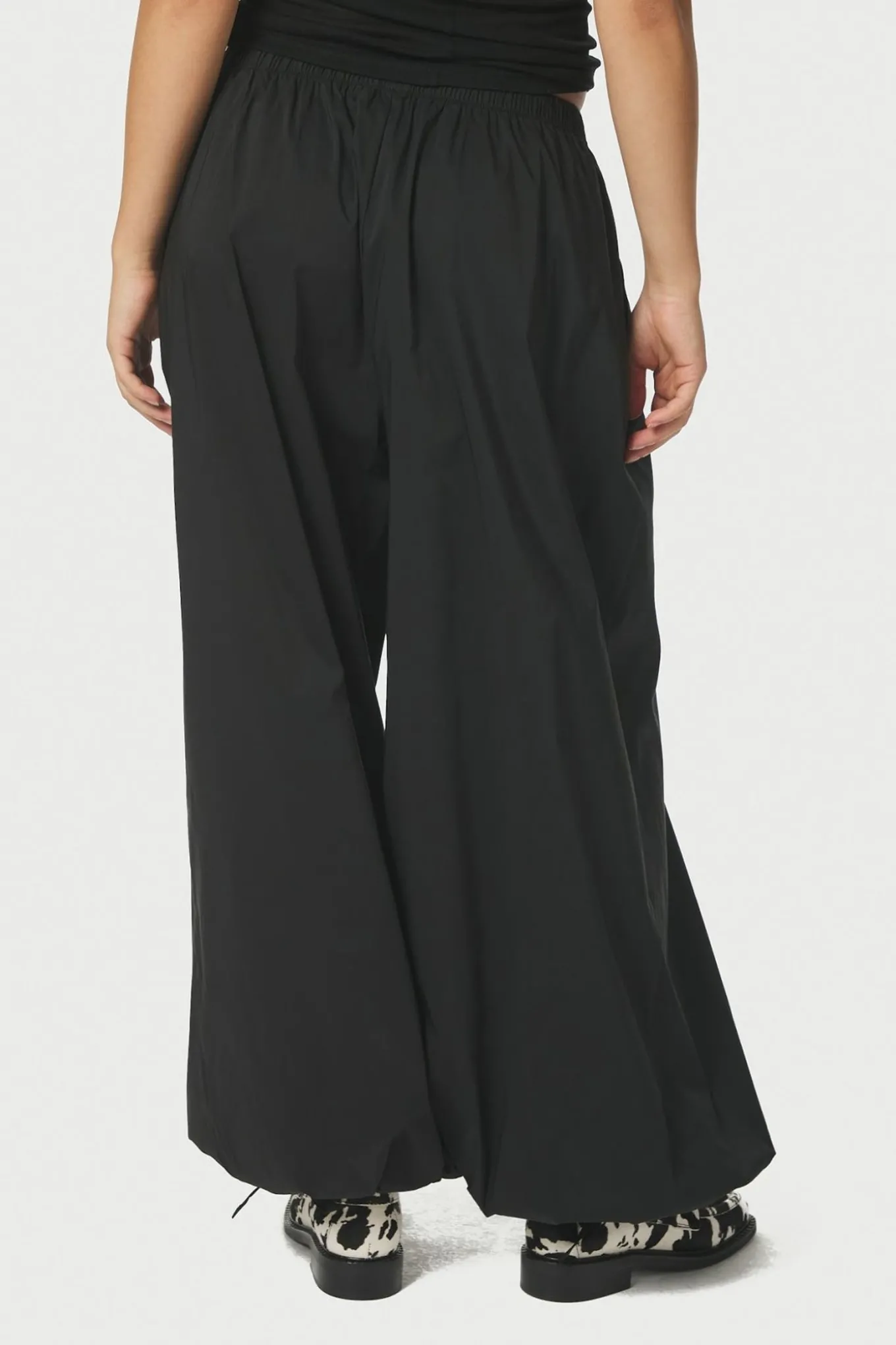 Roxane Balloon Poplin Pants Black 167403
