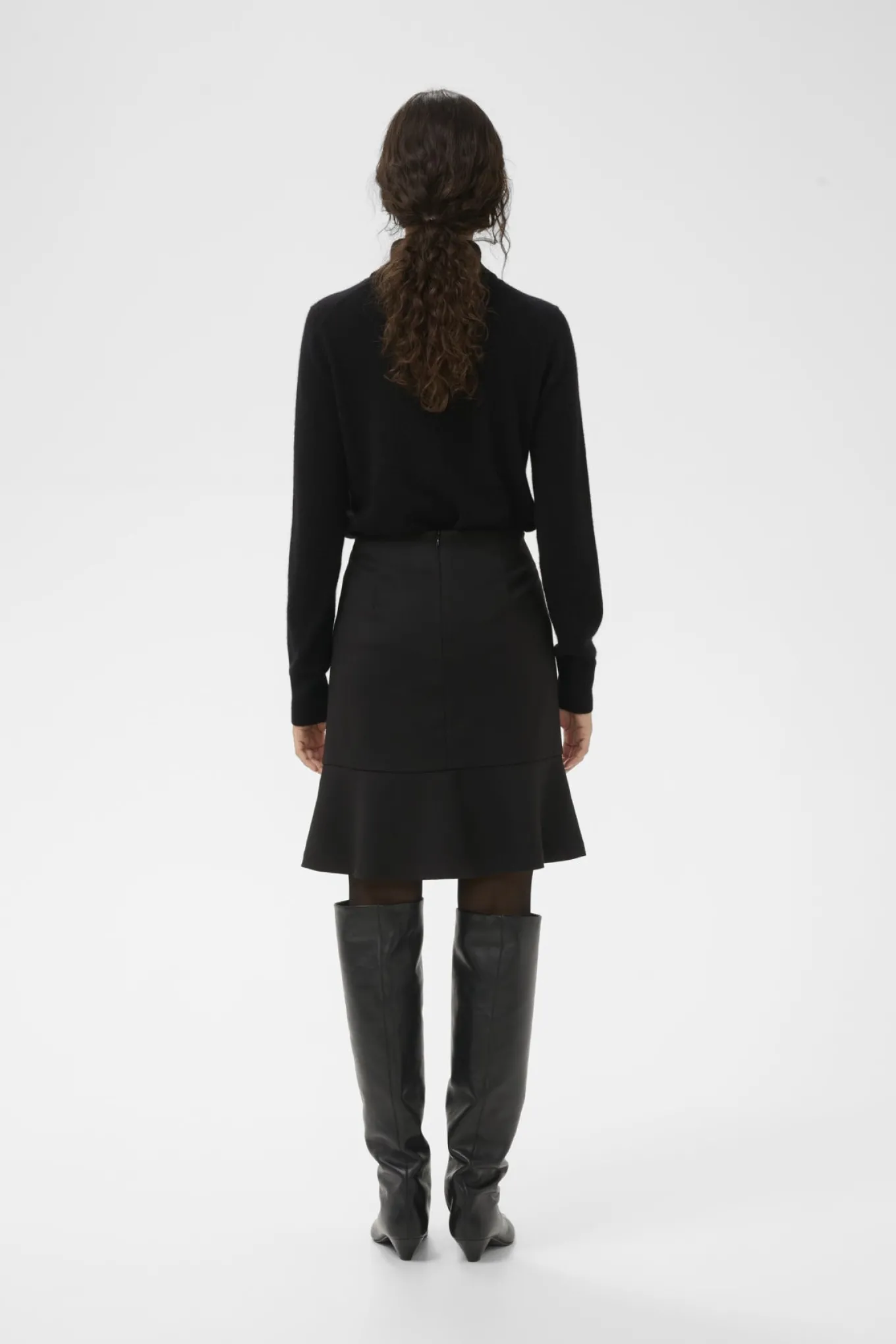 YuktaIW Ibbie Skirt Black 194008 30111134